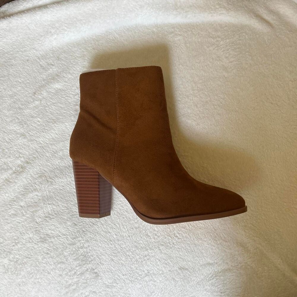 Dream Pairs Anita Brown tan suede ankle boots with block heel women's 8